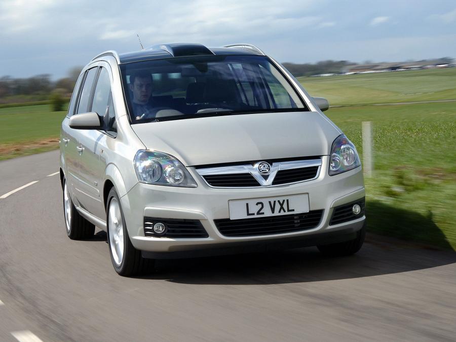 Vauxhall Zafira 2005 года  (фото 10 из 27)